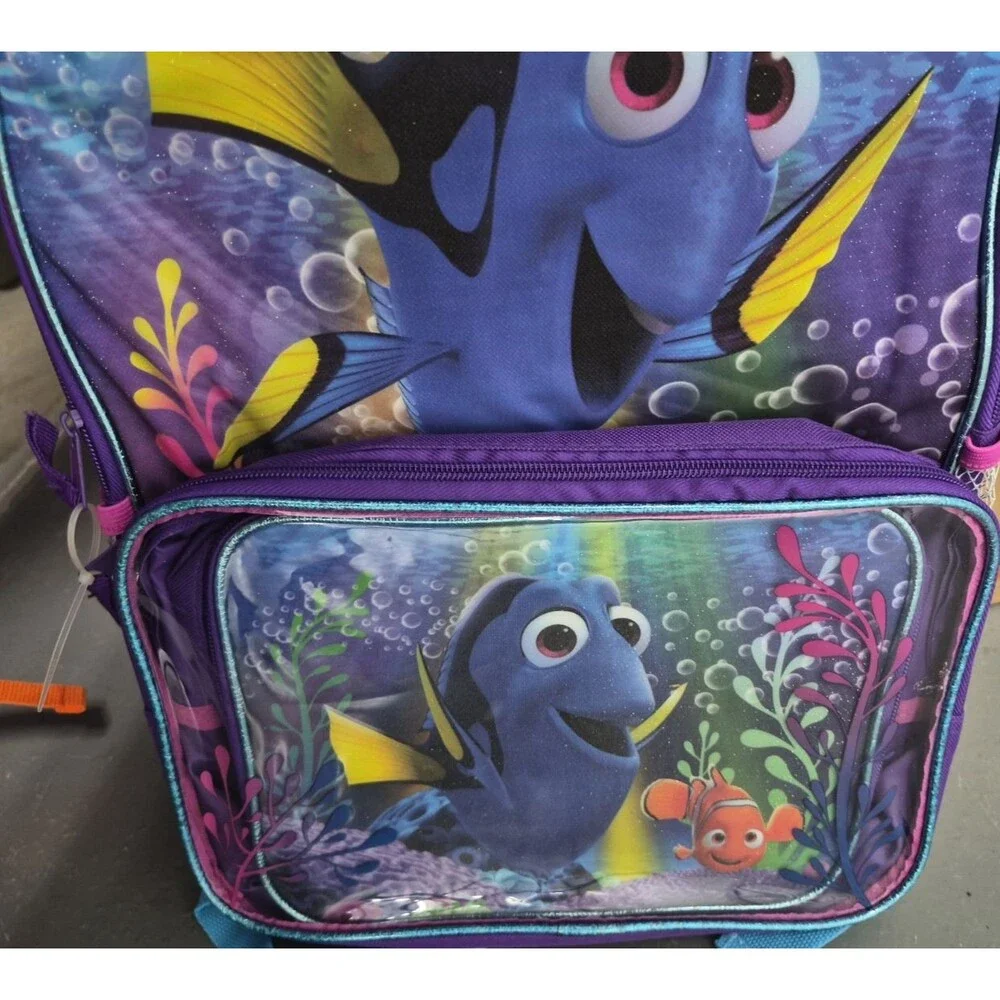 Disney Finding Dory 16
